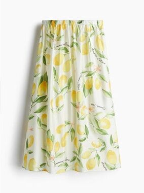 H&M Flared Skirt in White Lemons Print | XL | GUC